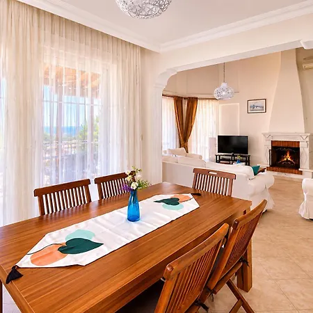 빌라 Sana - Private Pool 4br Nature Retreat - *